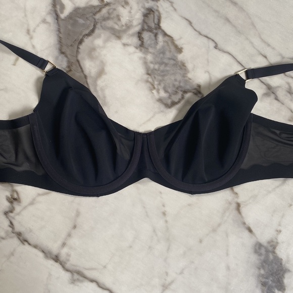 Chantelle Pure Light Unlined Bra 34DD - Picture 6 of 9